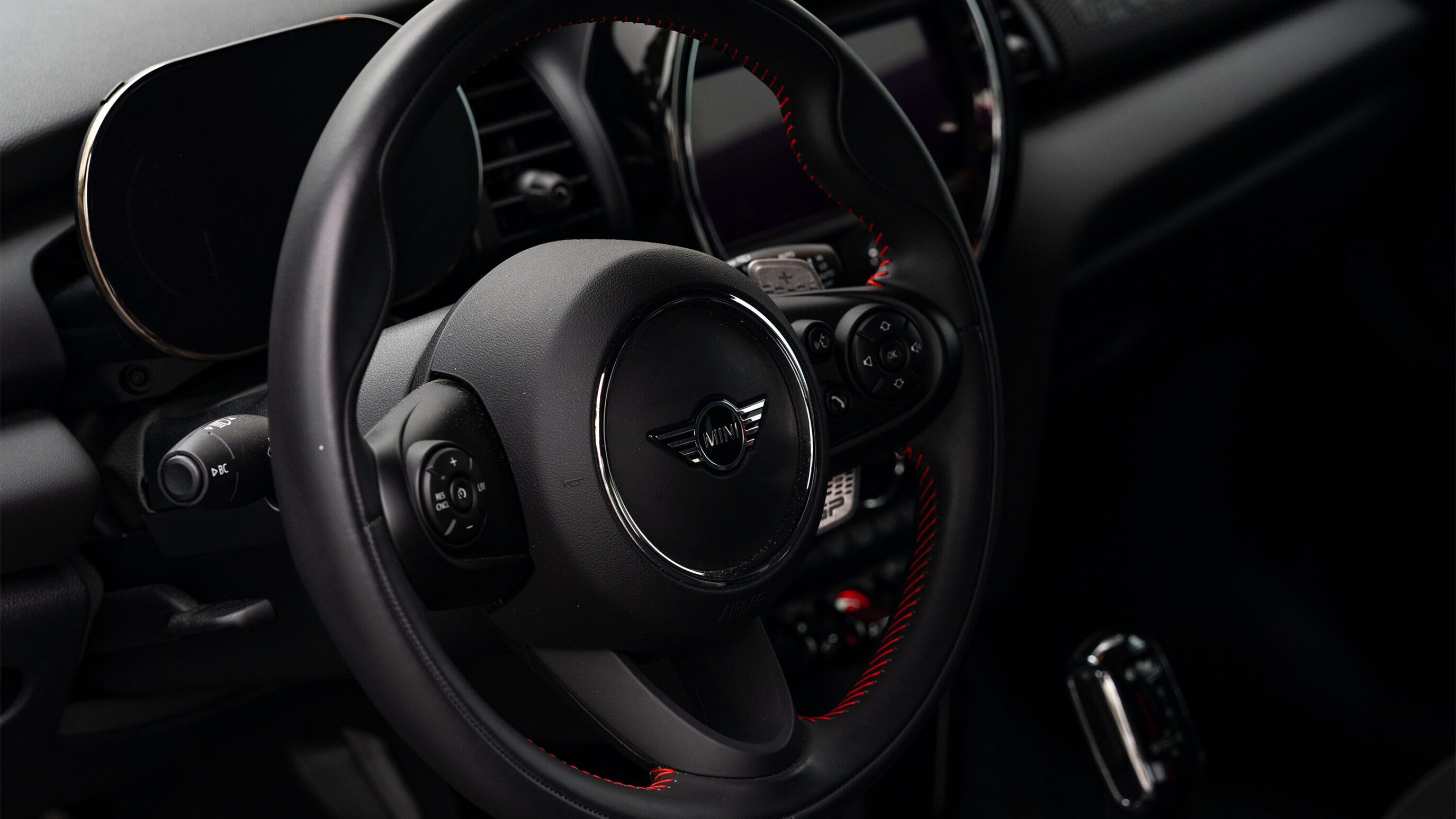 
								2021 Mini Cooper GP Racing Grey Metallic full									