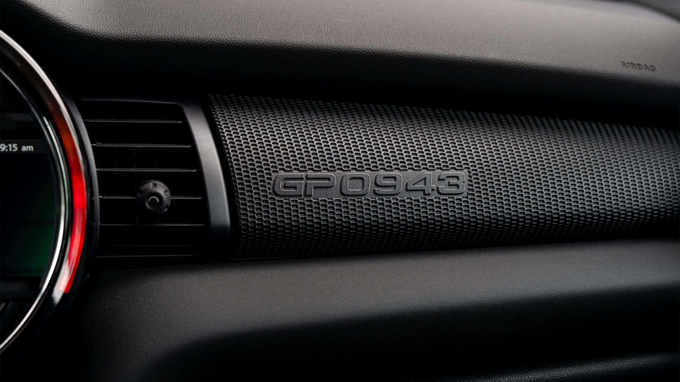 
								2021 Mini Cooper GP Racing Grey Metallic full									