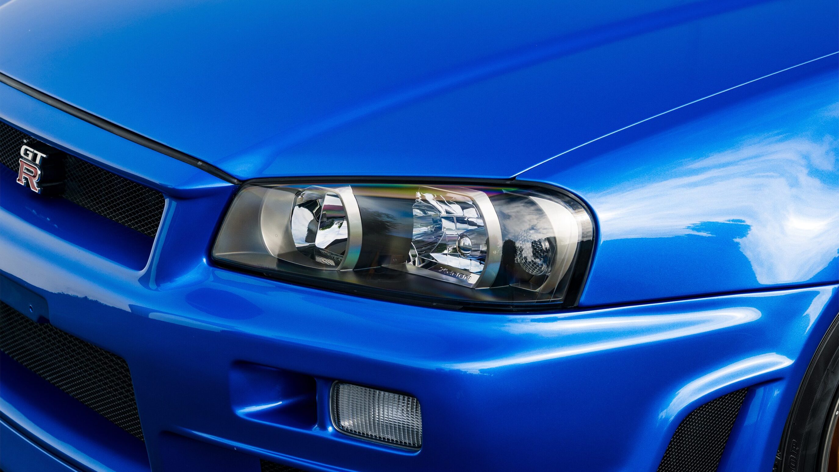 
								1999 Nissan Skyline GTR (BNR34) V-Spec Bayside Blue full									