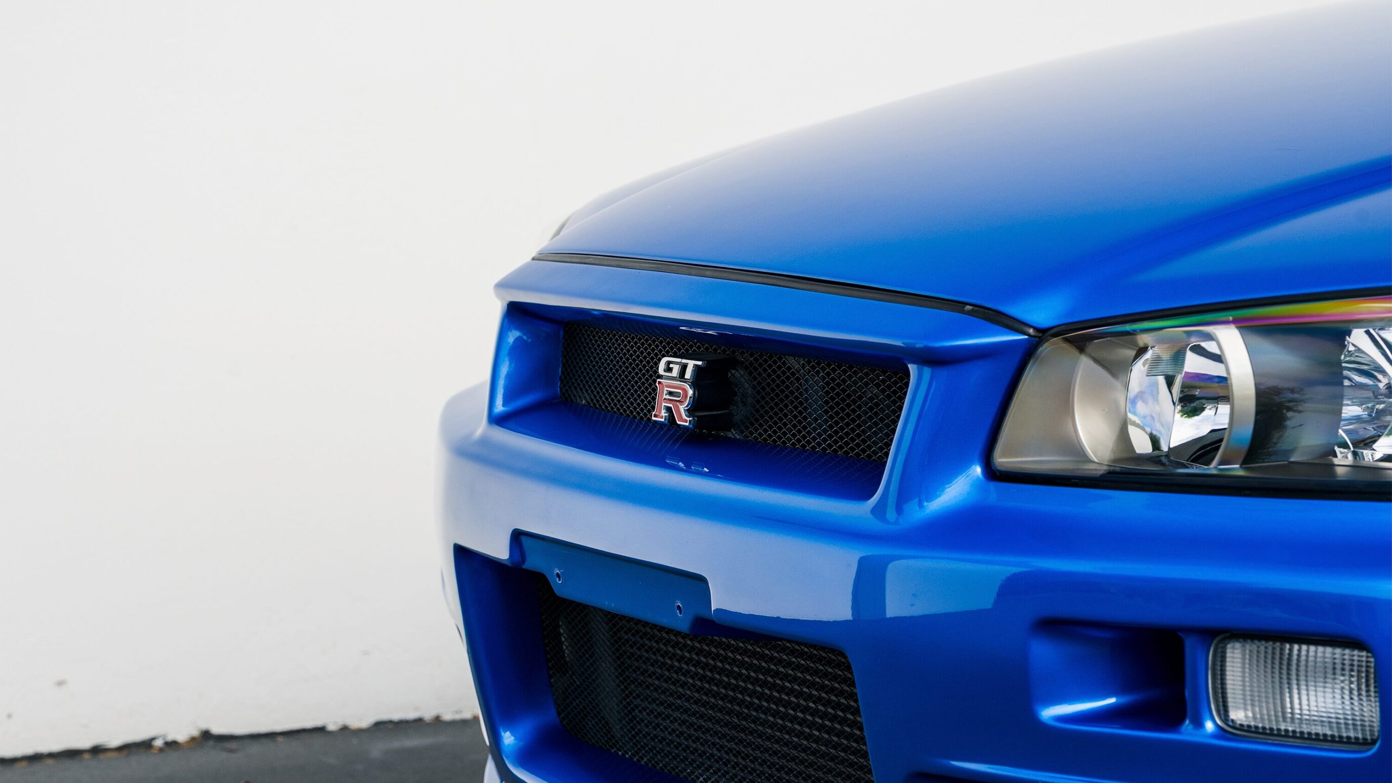 
								1999 Nissan Skyline GTR (BNR34) V-Spec Bayside Blue full									