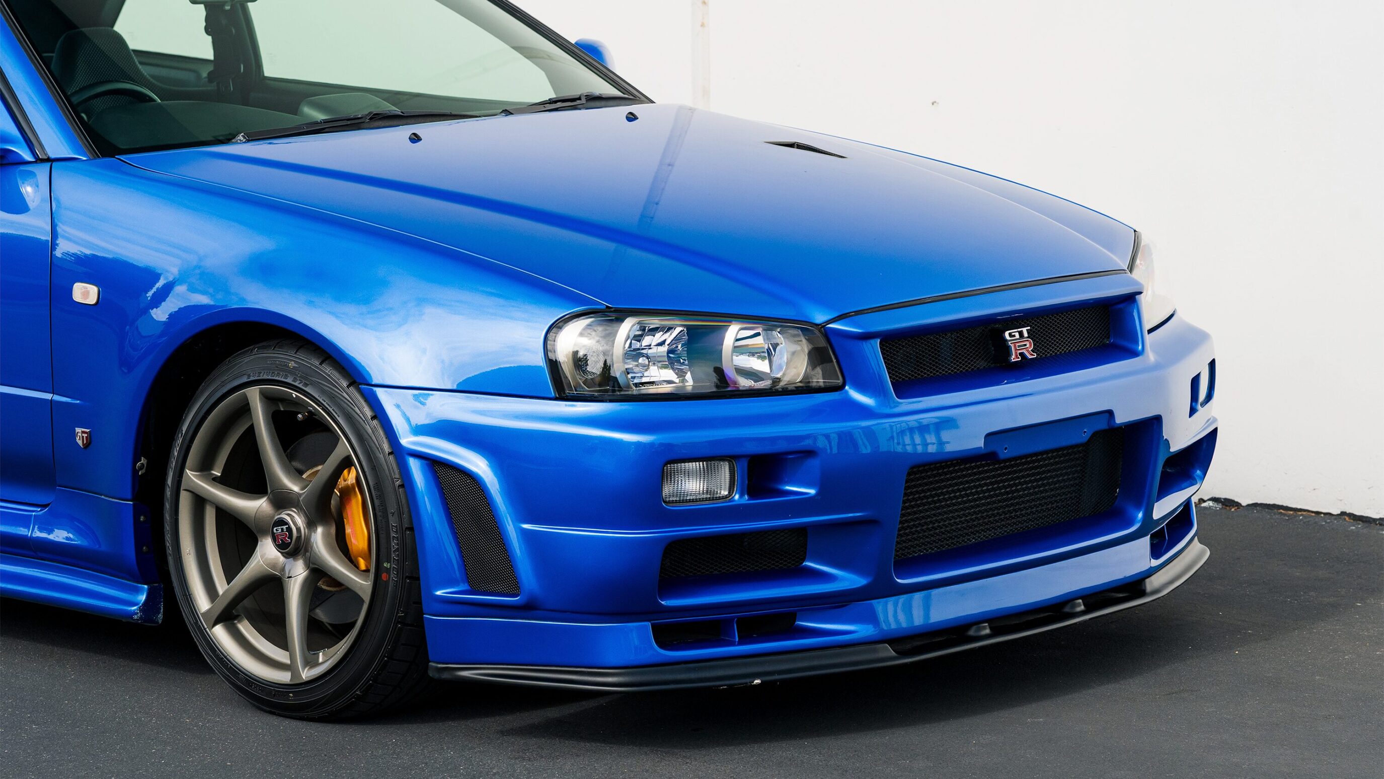 
								1999 Nissan Skyline GTR (BNR34) V-Spec Bayside Blue full									