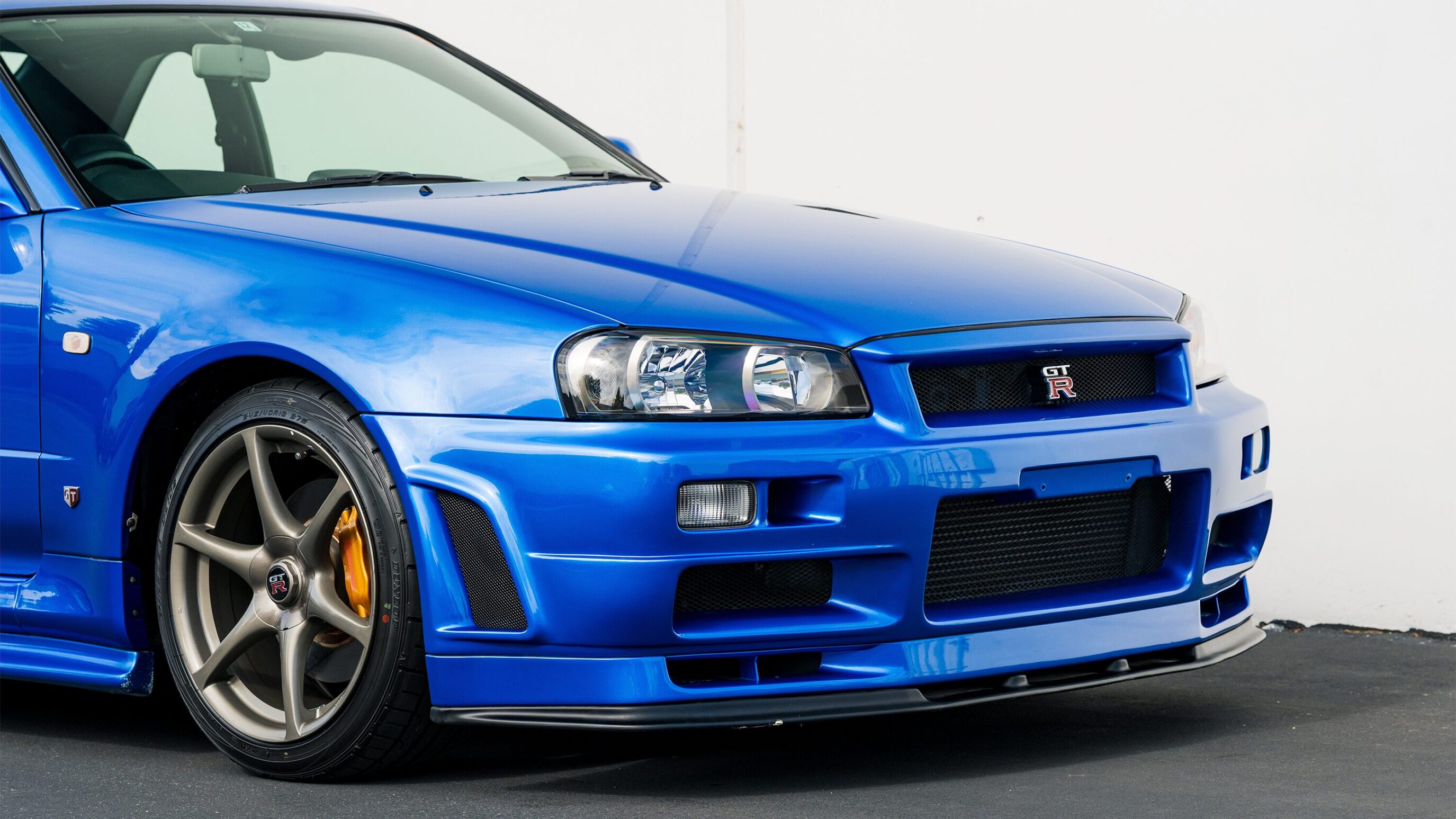 
								1999 Nissan Skyline GTR (BNR34) V-Spec Bayside Blue full									