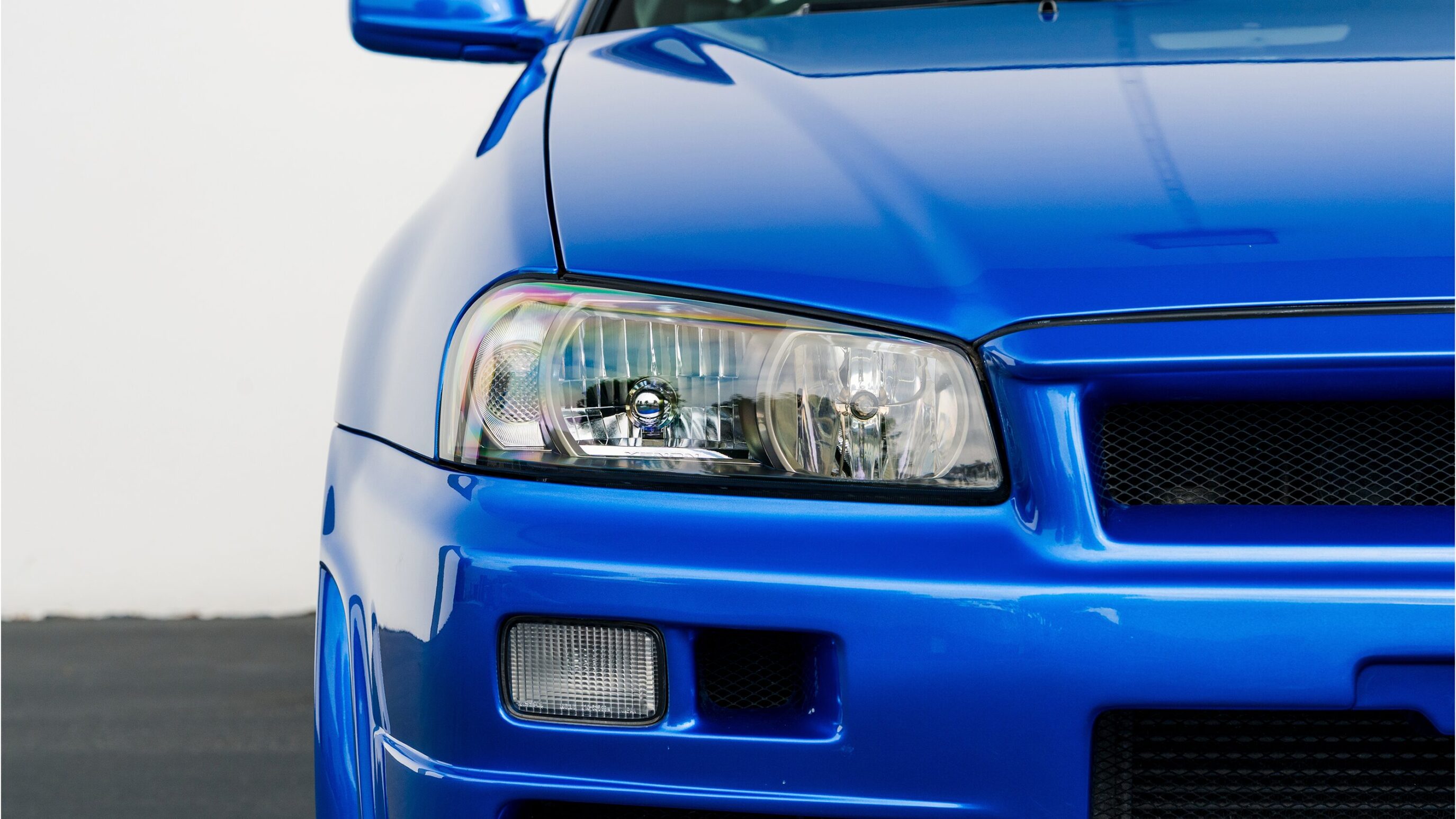 
								1999 Nissan Skyline GTR (BNR34) V-Spec Bayside Blue full									