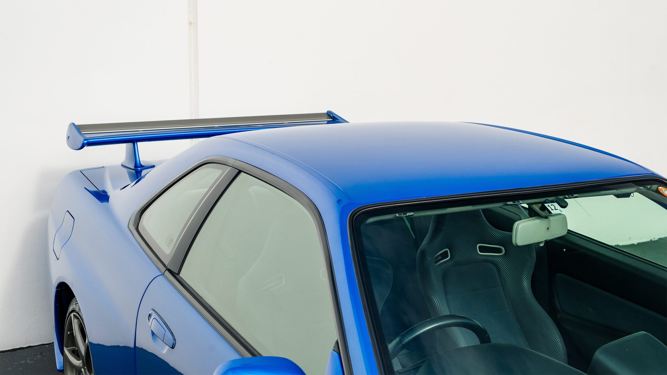 
								1999 Nissan Skyline GTR (BNR34) V-Spec Bayside Blue full									