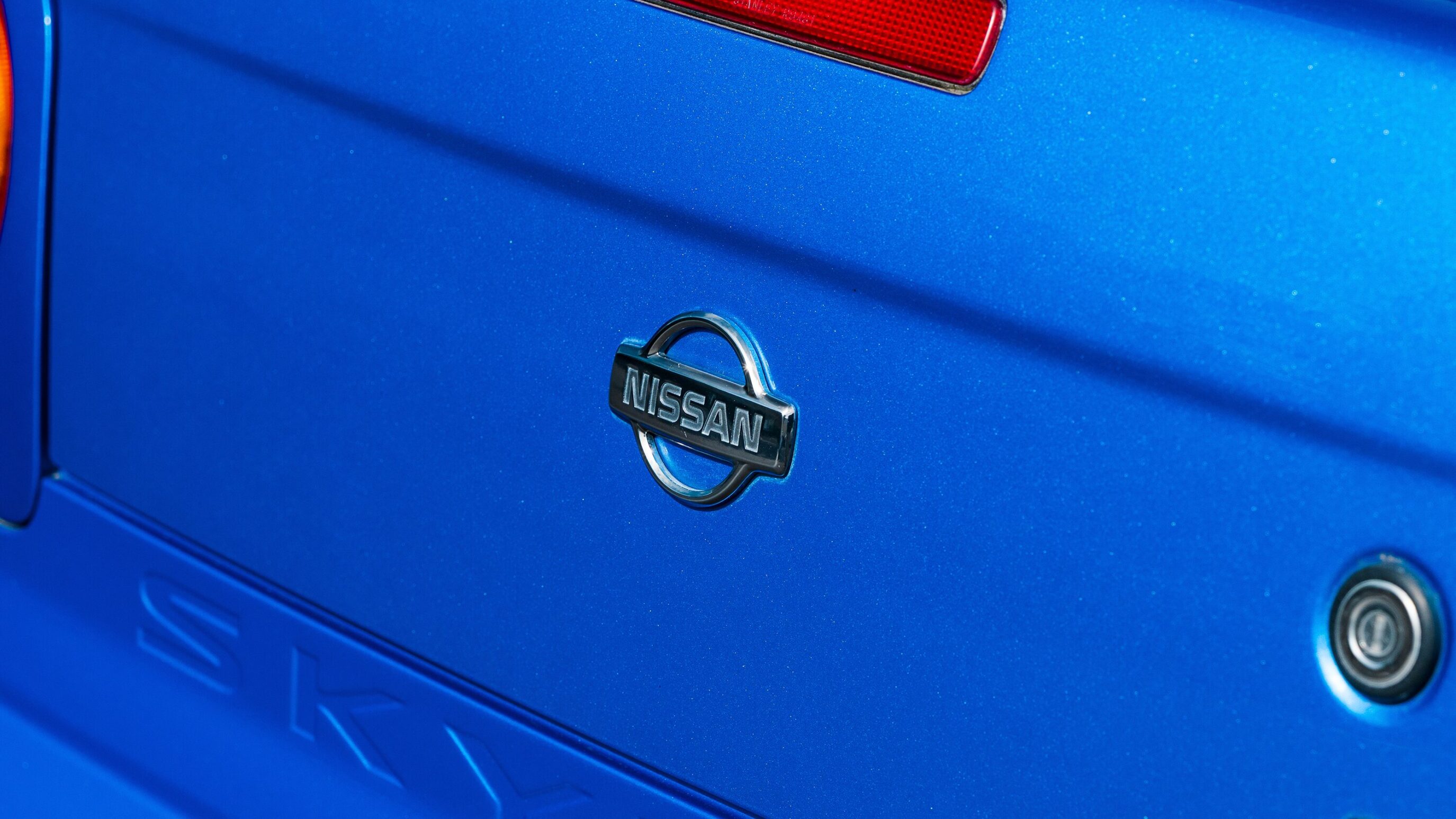 
								1999 Nissan Skyline GTR (BNR34) V-Spec Bayside Blue full									