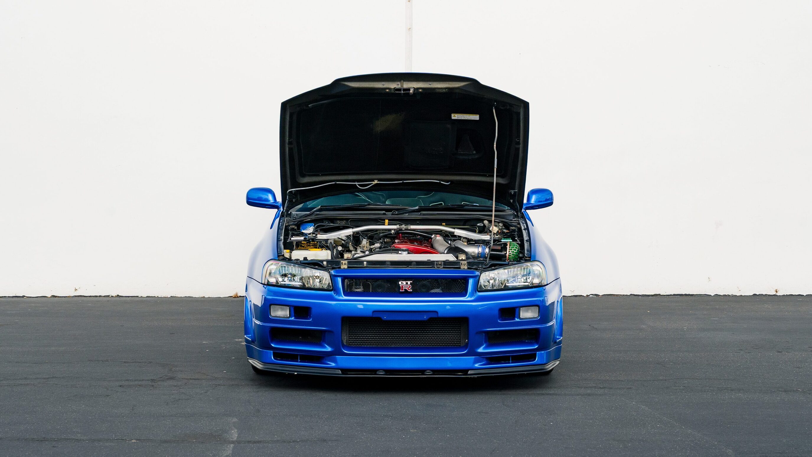 
								1999 Nissan Skyline GTR (BNR34) V-Spec Bayside Blue full									